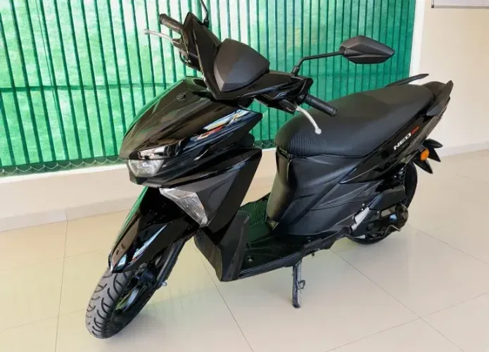Yamaha Neo 125 UBS 2020/2021 Pouco uso - Revisão em dia 12.900 Negociável