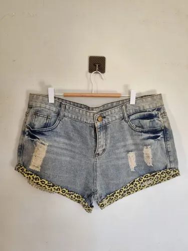 Short Jeans Feminino