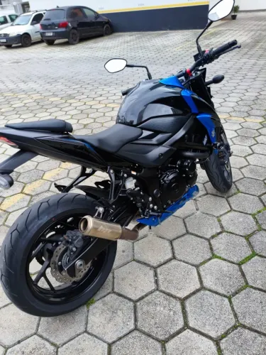 Suzuki GSX-S750 2022 - Perfeição em duas rodas!