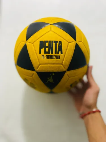 Bola de Futvolei Penta FT5 Profissional Areia Amarelo PU COR AMARELA