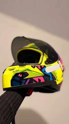 Capacete