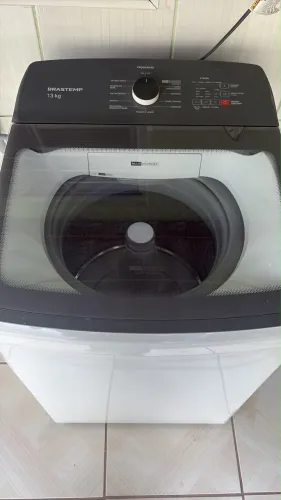 VENDE-SE MÁQUINA DE LAVAR