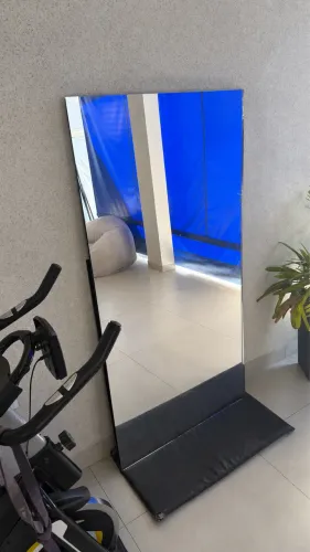 Espelhos diversos a partir de &200$