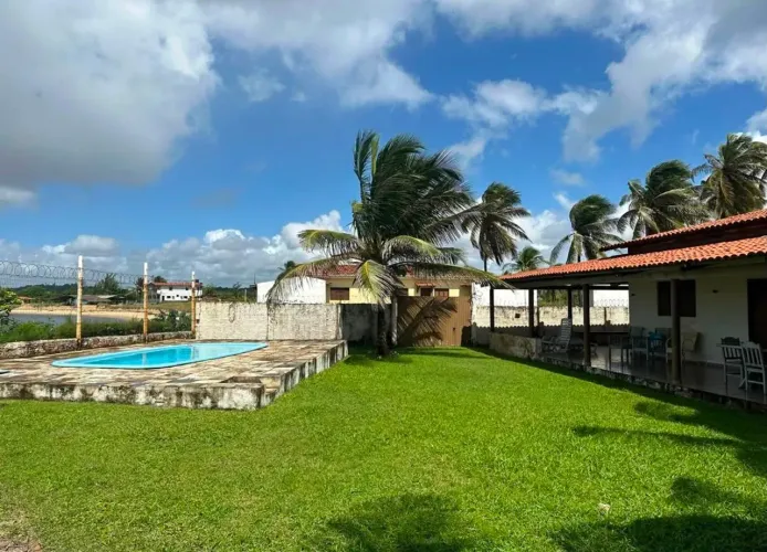 Casa com 6 dormitórios para alugar - Barra do Rio - Extremoz/RN