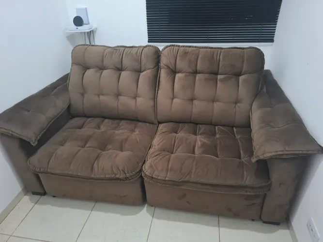 Sofá retrátil e reclinavel