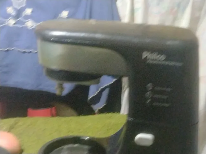 Vendo bateria profissional pouco uso semi nova