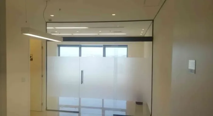 SALA NO CENTRO DE ALPHAVILLE!