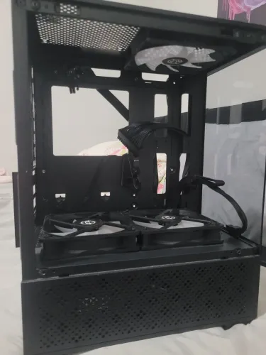 Gabinete +3 fans+fonte 550w