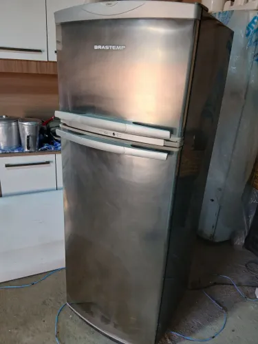 Geladeira Brastemp inox usada entrego