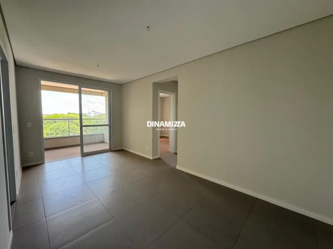 Apartamento com sacada gourmet proximo ao Praça Shopping