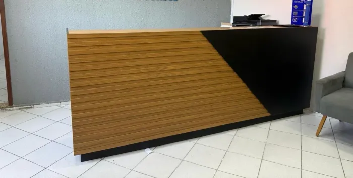 Balcão recepção 