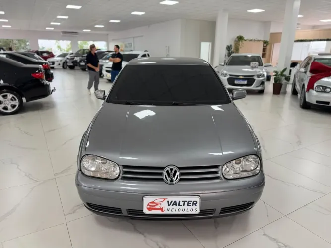 Volkswagen Golf 1.6 MI/ 1.6 MI Gener./black & Silver 2002