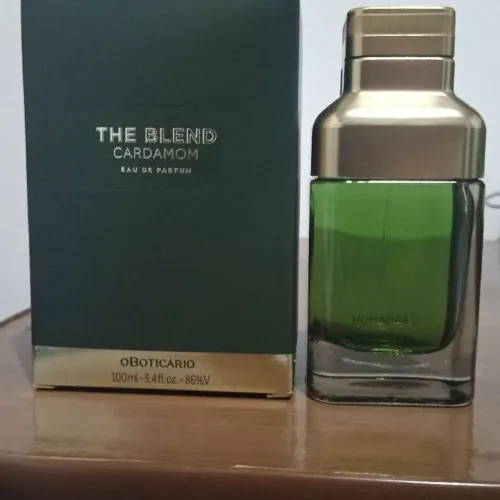 The blend Cardamon  + Malbec Club Intenso 