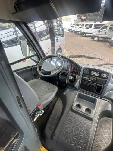 Micro Ônibus Volare, ano 2021, todo revisado.
