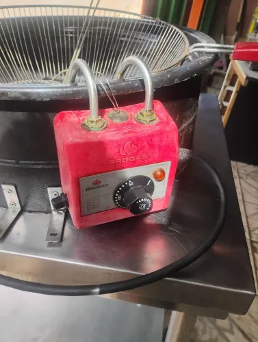 Bancada de Inox com Fritadeira e Escorredor para frituras