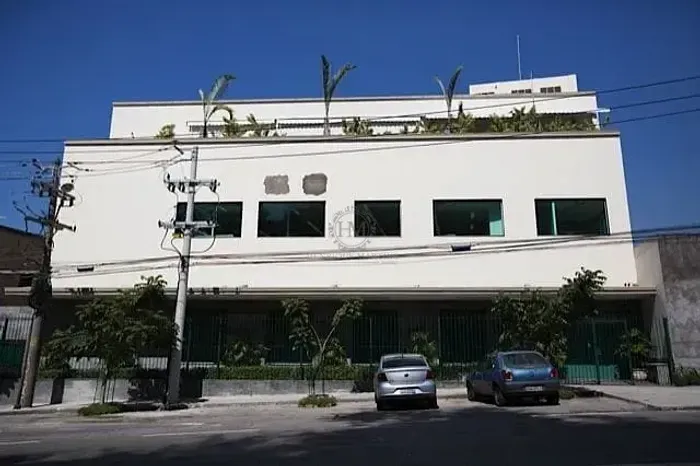 Prédio Corporativo 5.580m² em São Cristóvão | Galpão Retrofitado por R$ 30.000.000