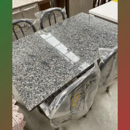 Mesa com 4 cadeiras - entrego Curitiba e região 