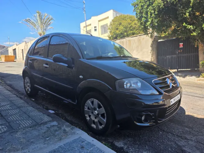 Citroen C3 Exclusive 1.4 Flex 8V 5P 2012
