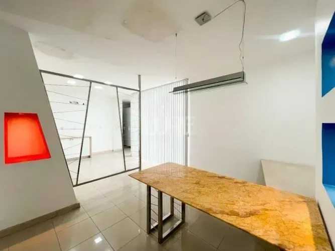 Sala Pronta! 120 metros quadrados com 4 quartos em Petrópolis - Natal - RN