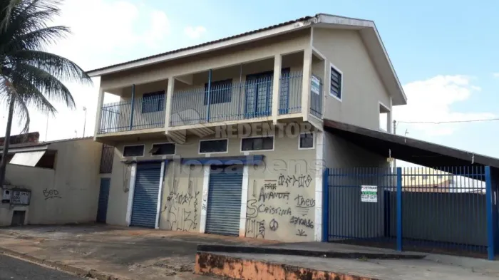 Salão de 120m² para locação localizada no Jardim Maria Lúcia.