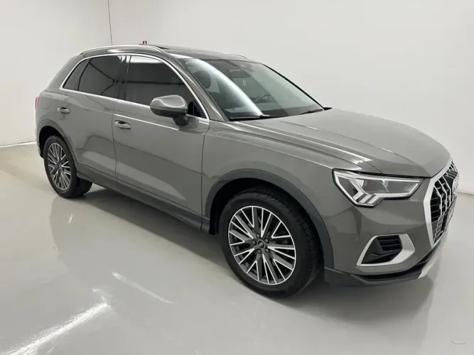 Audi Q3 Performance 2.0 TFSI Tiptr. Quattro 2024