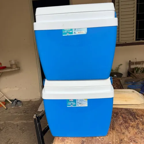 Caixa térmica 26 L