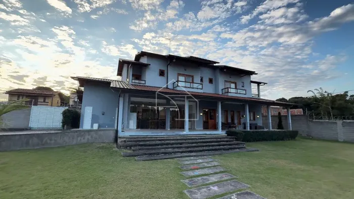 Casa em Jacaraípe com 1.546 m2 Alto Padrão, Serra, ES