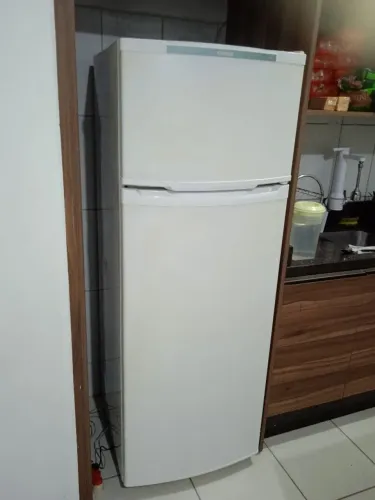 Geladeira gelo seco