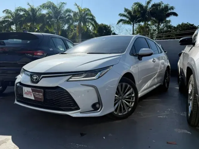 Toyota Corolla Altis Hybrid 1.8 16V Flex Aut. 2024