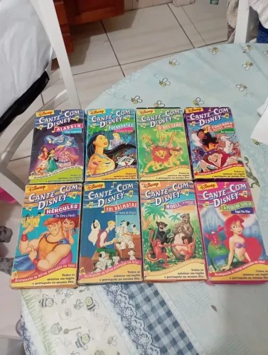 Coleção 8 VHS cante com Disney 