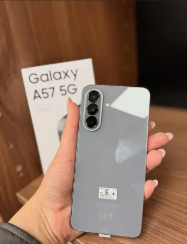Samsung Galaxy A57 - Lacrado