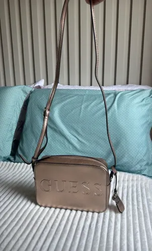 Bolsa Guess