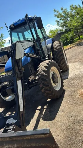 Trator New Holland Tl 75 <br>Ano 2014 Lâmina <br>Valor R$ 135 mil?