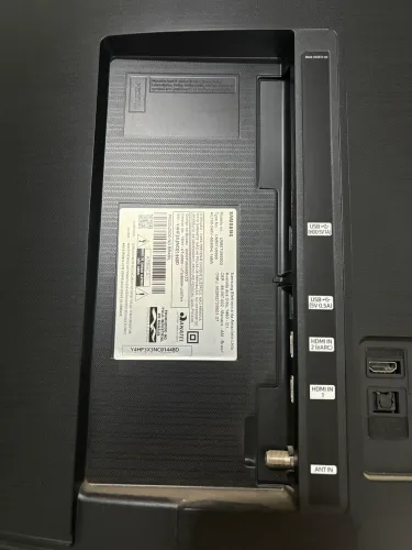 Televisão samsung UN50TU8000G para retirada de peças