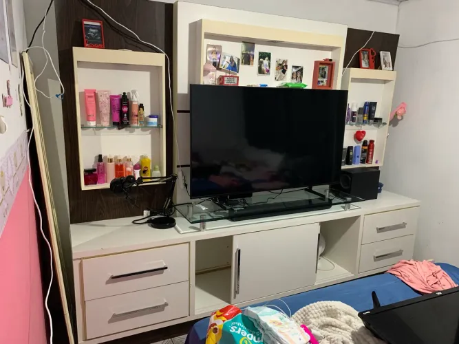 Rack com led tv