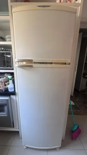 Refrigerador Brastemp frost free 370 litros