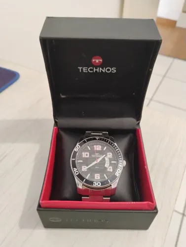 Relógio Technos Racer 2115KSS/1P. 