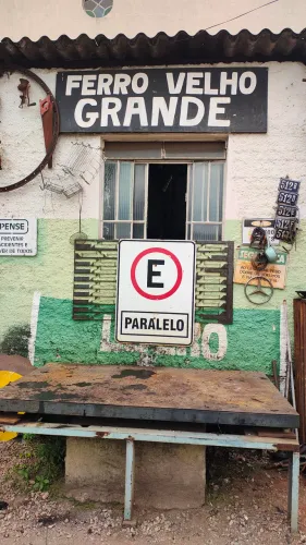 Ferro velho