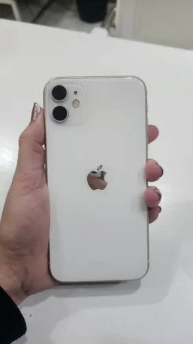 iPhone 11branco