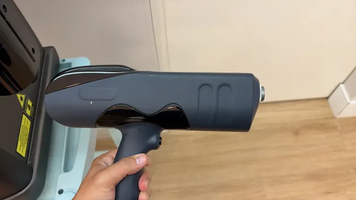 Laser q clean Icone - despigmentação, remoção de tatuagem e peeling de Hollywood