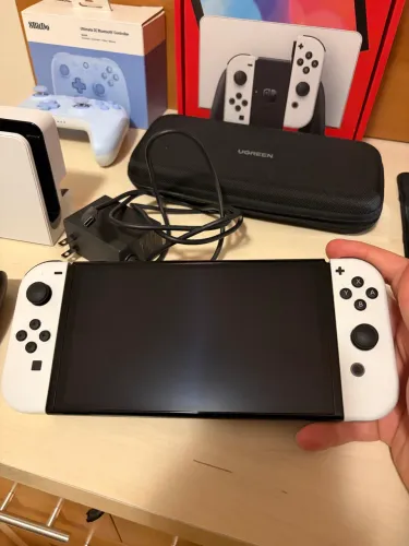 Nintendo Switch Oled Desbloqueado + Controle 8bitDo + Case Ugreen