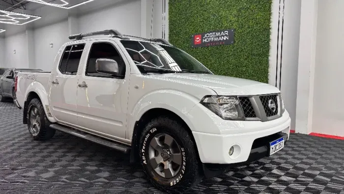 Nissan Frontier SE Attack CD 4X2 2.5 TB Diesel 2012