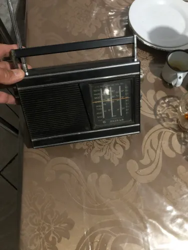 Rádio antigo anos 80