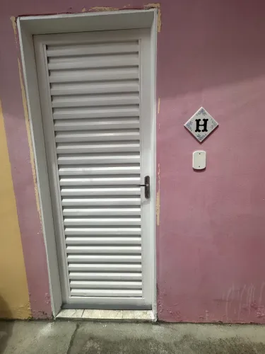 Casa 2 Quartos - 1 Vaga de Garagem - Centro de Macapá