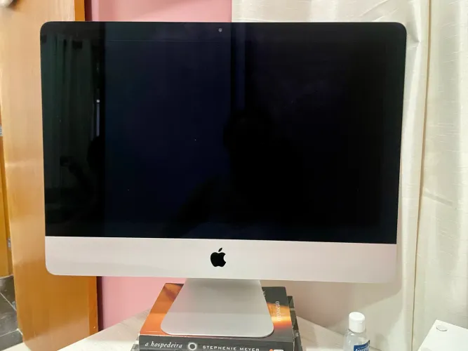 Apple iMac 21.5 polegadas ÓTIMO ESTADO