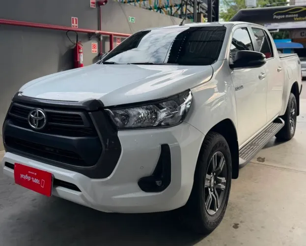 Toyota Hilux CD SR 4X4 2.8 TDI Diesel Aut. 2022