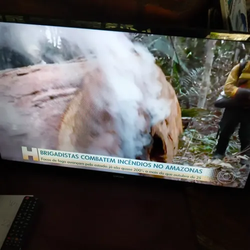 Tv Samsung 42' smartv