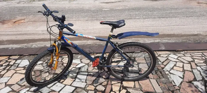 Mountain Bike Caloi Aspen Extra - Red Bull 21v + Garupa extra Preço Final