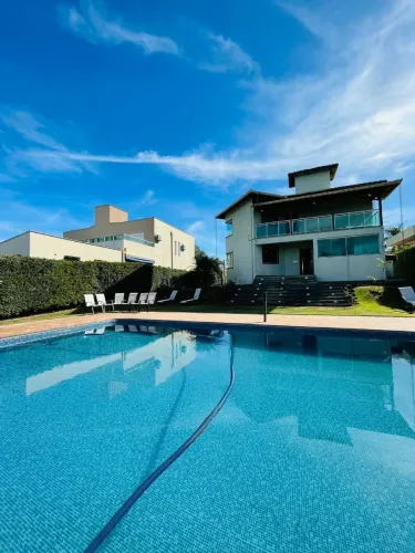 Casa 1.200 m² no Condomínio Fechado Belvedere