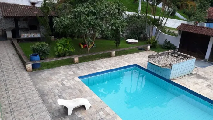 Fazenda/Sítio/Chácara para venda tem 65000 metros quadrados com 8 quartos